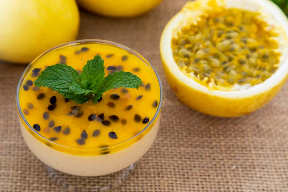 Mousse-de-maracujá.