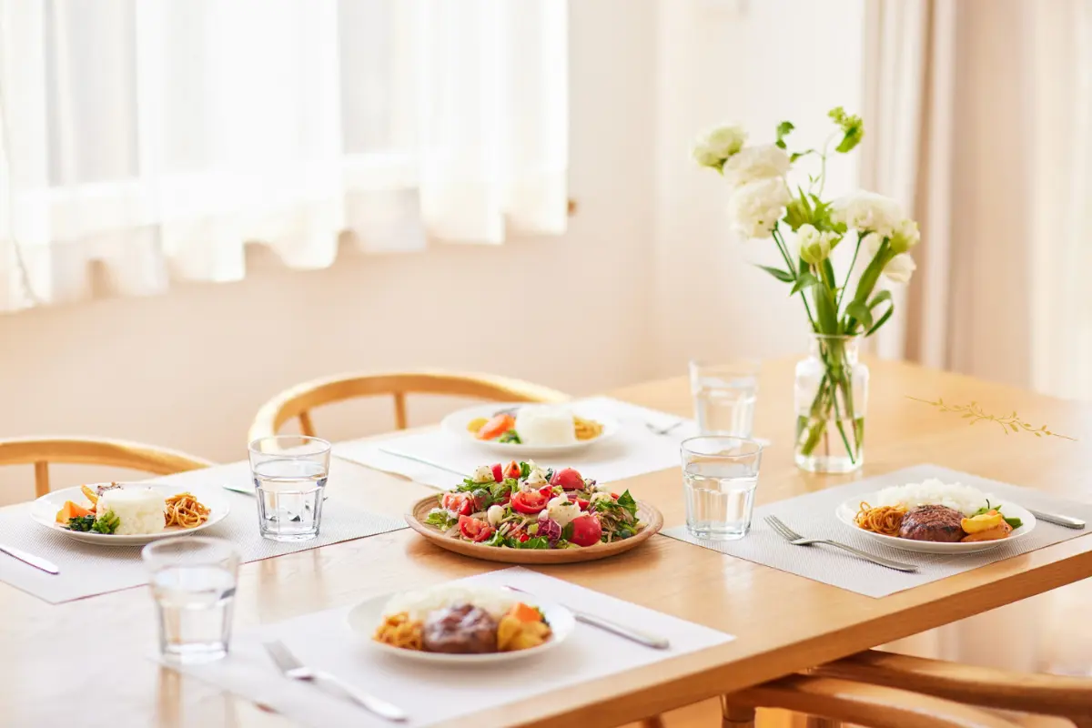 Diversidade de opções rápidas para o almoço